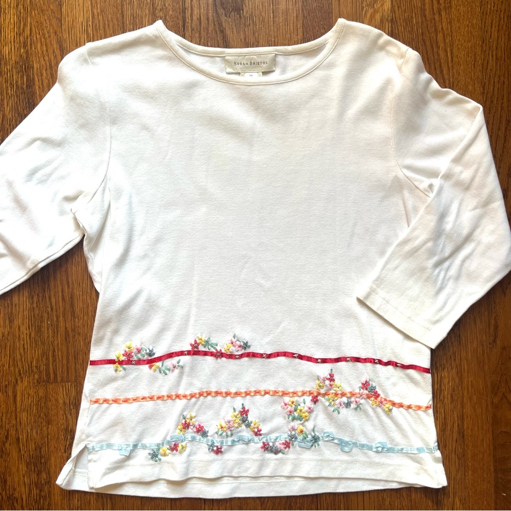 Cottagecore long sleeve tshirt M floral embroidery feminine Susan Bristol cotton